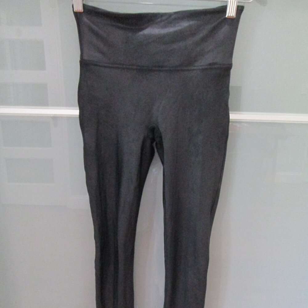 Spanx 2437 Women's Faux Leather S Leggings Black Streetwear Goth
